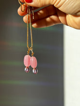 Load image into Gallery viewer, Vintage Pink Glass Earrings
